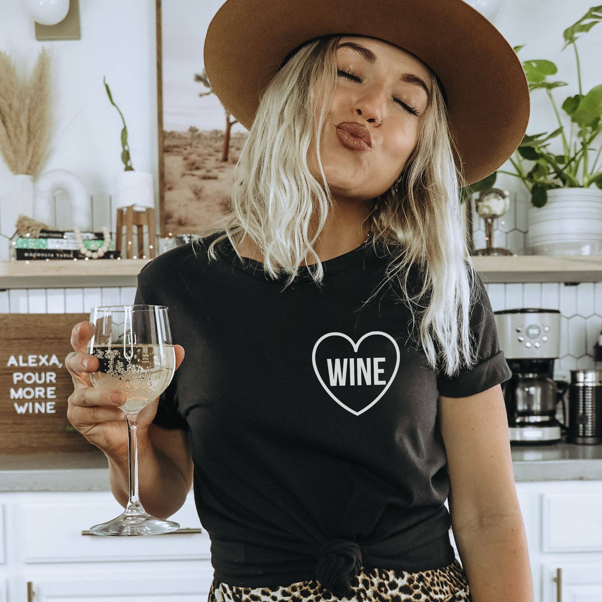 Wine Vino Rose Drinking Graphic Tee - XXL